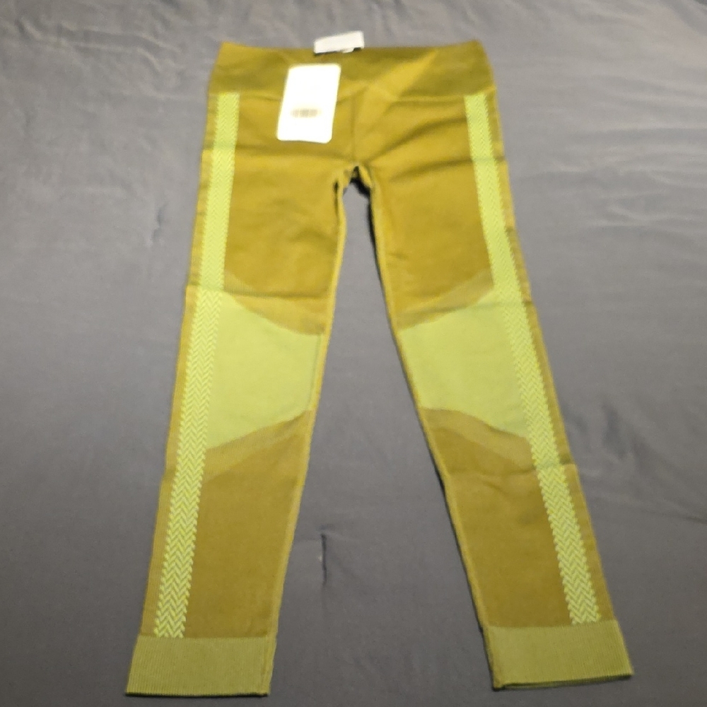 Fabletics Olive Green Leggings NWT